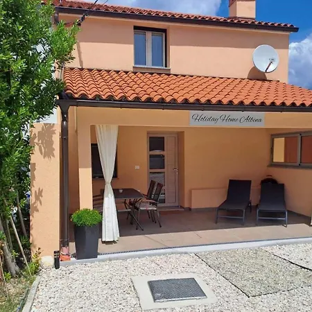 Albina Casa de Férias Labin (Istria)
