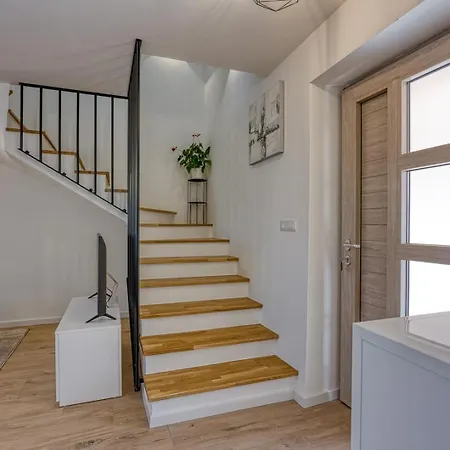 Holiday home Albina *